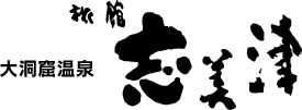 哴A u×